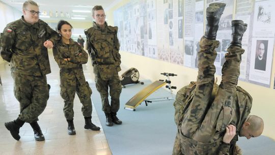 Ósmoklasiści już decydują, do jakiej szkoły pójdą. Rozpoczęła się rekrutacja