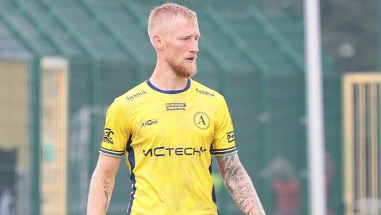 Ostatnia drużyna w tabeli zabrała Avii Świdnik wszystkie punkty. „Sędzia się nie popisał”