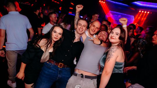 Ostra impreza w Helium