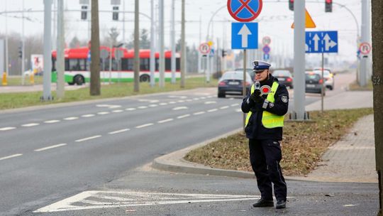 Ostre hamowanie. Lubelscy kierowcy jeżdżą wolniej, bo boją się kar