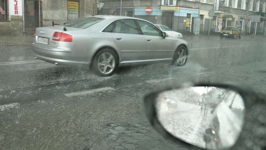 Ostrzeżenie pogodowe dla woj. lubelskiego. Ulewny deszcz, możliwe też burze