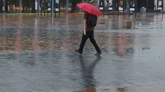 Ostrzeżenie pogodowe. Nadciągają ulewne deszcze