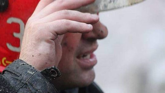 Osuchy: Płonie 40 hektarów nieużytków