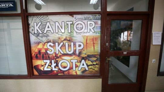 Oszuści stworzyli fałszywy kantor, żeby ukraść 200 tys. zł (zdjęcia)