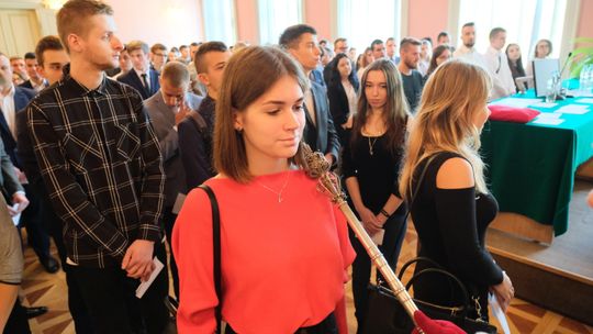 Oto nowi studenci UMCS. Immatrykulacja na Wydziale Politologii [zdjęcia]