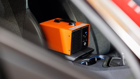 Ozonowanie samochodu. Czy to najskuteczniejszy sposób na sterylną czystość w Twoim aucie?