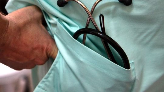 Pacjentka doniosła na lekarkę. A ona ją pozwała i wygrała w sądzie