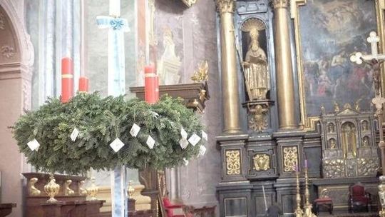 Paczki dla dzieci ze Starego Miasta. Możesz pomóc