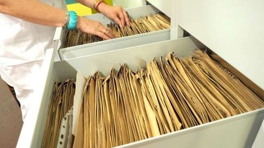 "Pakiet onkologiczny skazuje nas na śmierć" Szybkie leczenie, ale nie dla wszystkich