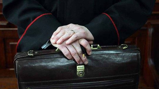 Pakistańczyk odpowie za molestowanie 16-latka i olejek do masowania