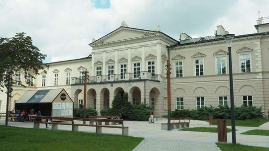 Pałac Lubomirskich już prawie sprzedany. Będzie nowe muzeum