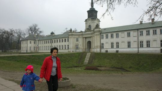 Pałac Potockich zainteresował muzeum w Nowym Jorku
