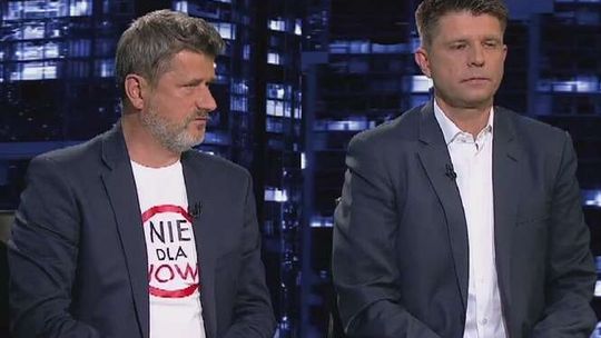 Palikot: Obniżyć składkę ZUS do 300 zł. Petru: Wprowadzić linowy VAT 18 proc.