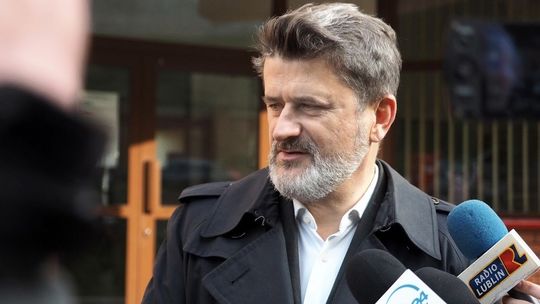 Palikot wulgarnie o Ogórek. Przeprasza i oferuje 5 tys. zł