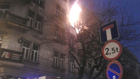 Paliła się kamienica w centrum Lublina (zdjęcia, wideo)