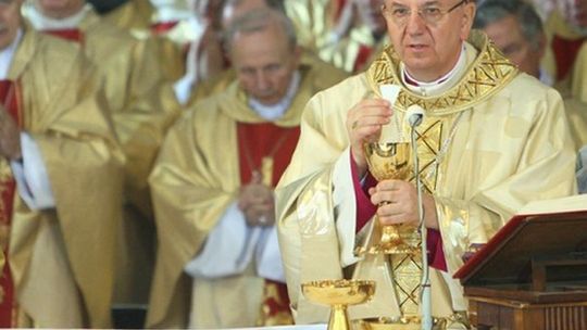 Paliusz dla arcybiskupa Stanisława Budzika