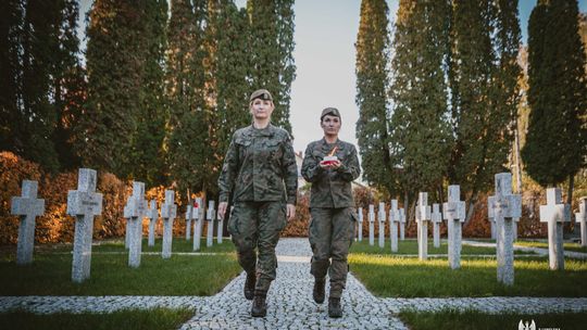 Pamięć, która zobowiązuje. Terytorialsi porządkują groby bohaterów