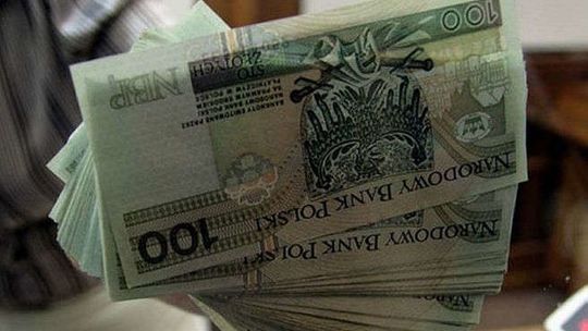 Pandemia nie likwiduje stypendiów szkolnych w Krasnymstawie