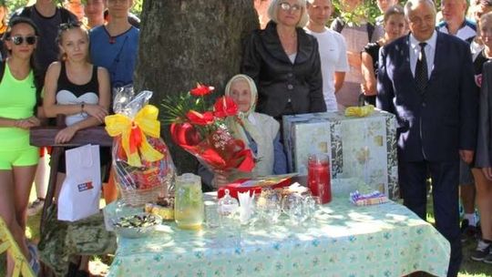 Pani Marianna skończyła 107 lat. "Tryska humorem i czuje się świetnie!"