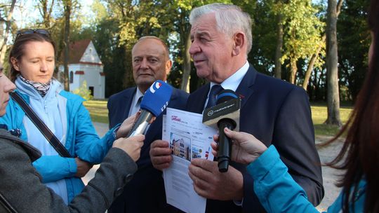 Panie senatorze, gdzie jest pałac? Sławomir Sosnowski rozlicza konkurenta z obietnic wyborczych 