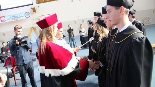 Państwowa Szkoła Wyższa inauguruje rok: "Najlepszy rok dla uczelni"