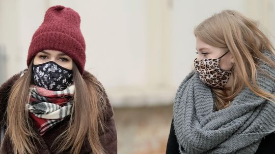 Papierowy koniec pandemii koronawirusa? Dla większości Polaków to dobre rozwiązanie