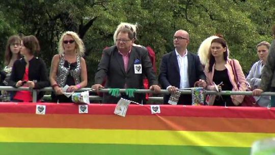 Parada Równości przeszła ulicami Warszawy (wideo)