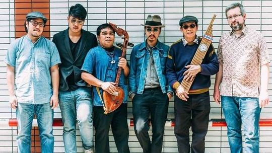 Paradise Bangkok Molam International Band na otwarcie Wirydarza CK