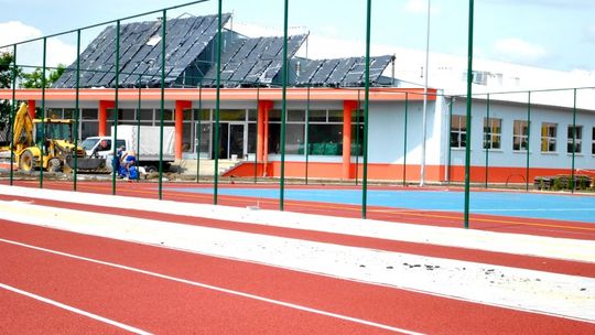 Parczew: Basen, jaccuzi i zjeżdżalnia