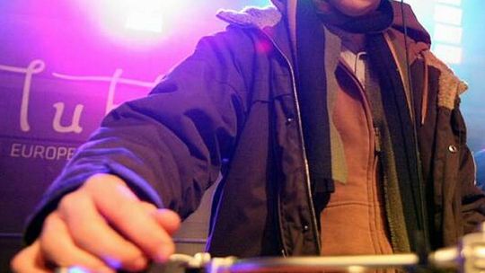 Parczew: Darmowe szkolenia DJ-ów za unijne pieniądze