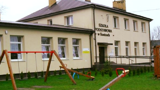 Parczew. Rodzice alarmują:  Dom seniora zamiast wiejskiej szkoły