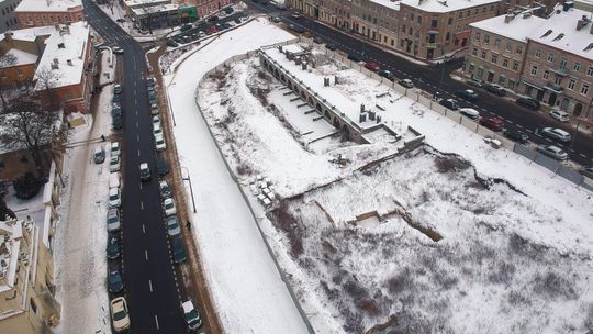 Parking nie powstał, Ratusz chce zabrać Arkadom teren przy ul. Świętoduskiej