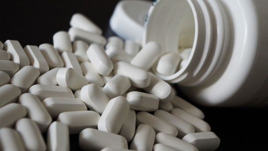 Partia leku przeciwbólowego wycofana ze sprzedaży