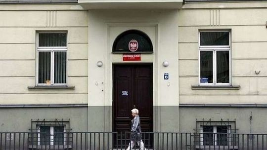 Partia Razem zarzucała indoktrynację. Kuratorium odpowiada