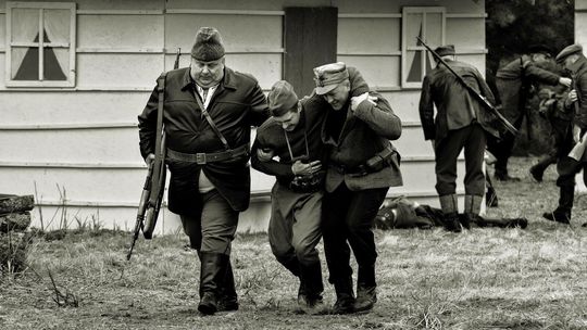 Partyzanci kontra okupanci. Jak się bili pod Dzierążnią, Zaborecznem i w Róży?