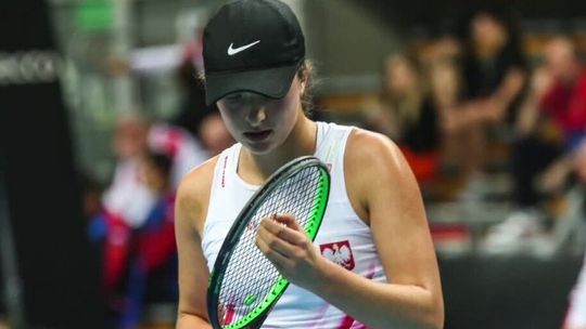 Paryż 2024: Iga Świątek przegrała w półfinale z Qinwen Zheng i zagra o brązowy medal