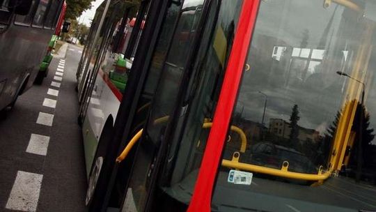 Pasażer zablokował odjazd autobusu MPK. Bo kierowca nie chciał go wpuścić poza przystankiem