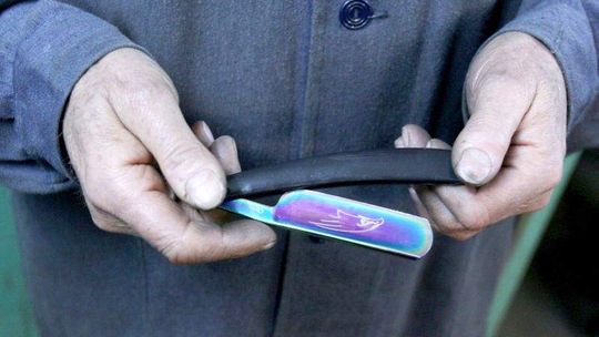 Pasja: Ostrzenie brzytwy. Ostatni taki człowiek w Lublinie. Jest legendą