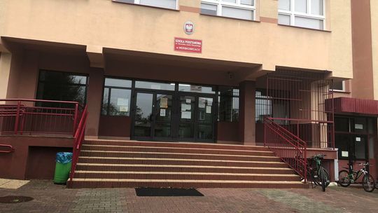 Pat w Werbkowicach. Kuratorium swoje, a dyrektor swoje. Co na to minister?