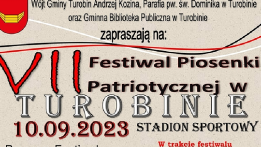 Patriotyczne śpiewanie w Turobinie