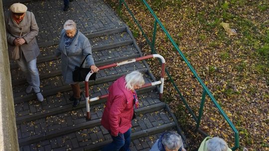 Patrole seniorek wyruszają w miasto. Szukają niebezpiecznych miejsc w Lublinie