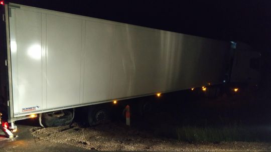 Patrz na znaki, bo droga ślepa. Kłopotliwe skrzyżowanie pułapką na kierowców