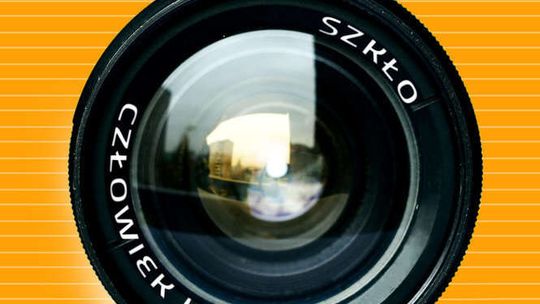 Paweł Mossakowski, „Szkło. Człowiek honoru”