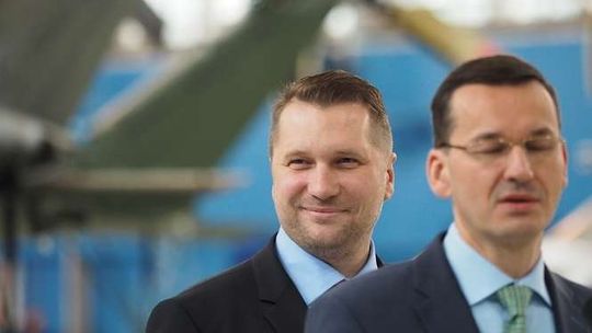 "Pedagogika dumy" zamiast "pedagogiki wstydu". Co będą oglądać uczniowie