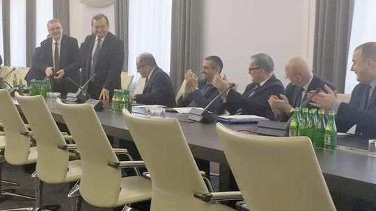 Pęknięcie w PSL. Senator Zając tłumaczy, dlaczego przeszedł do PiS