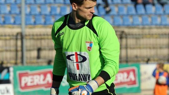 Pelikan Łowicz – Wisła Puławy 0:0, w końcu zero z tyłu