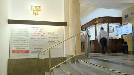 Pensje słabe jak w Lublinie. Podwładni wojewody zarabiają najmniej w kraju, a chcą więcej