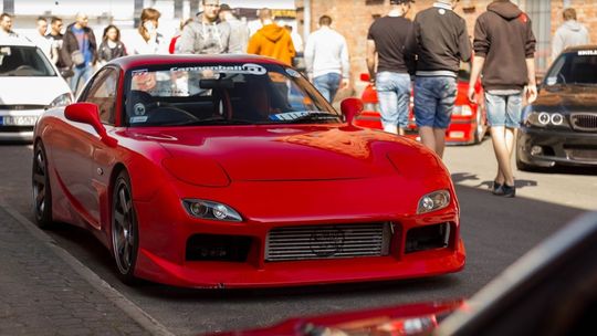 Perełki motoryzacji na oficjalnym rozpoczęciu sezonu w Lublinie