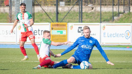 Perfekcyjna Łada, przełamanie Tomasovii, kontrowersje w Radzyniu i reszta wyników Macron IV ligi