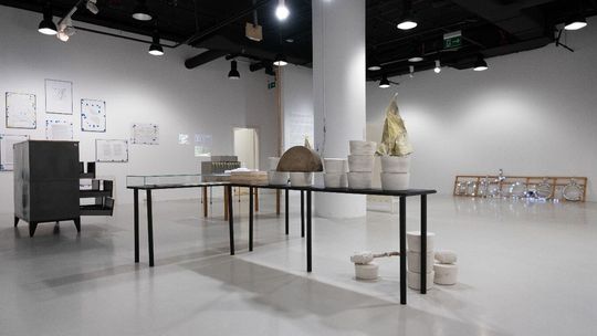 Performance i dyskusja w Labiryncie